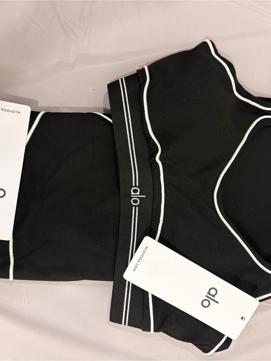 ALO Yoga Tops - ALO Yoga Black Racerback Sports Bra with White Piping